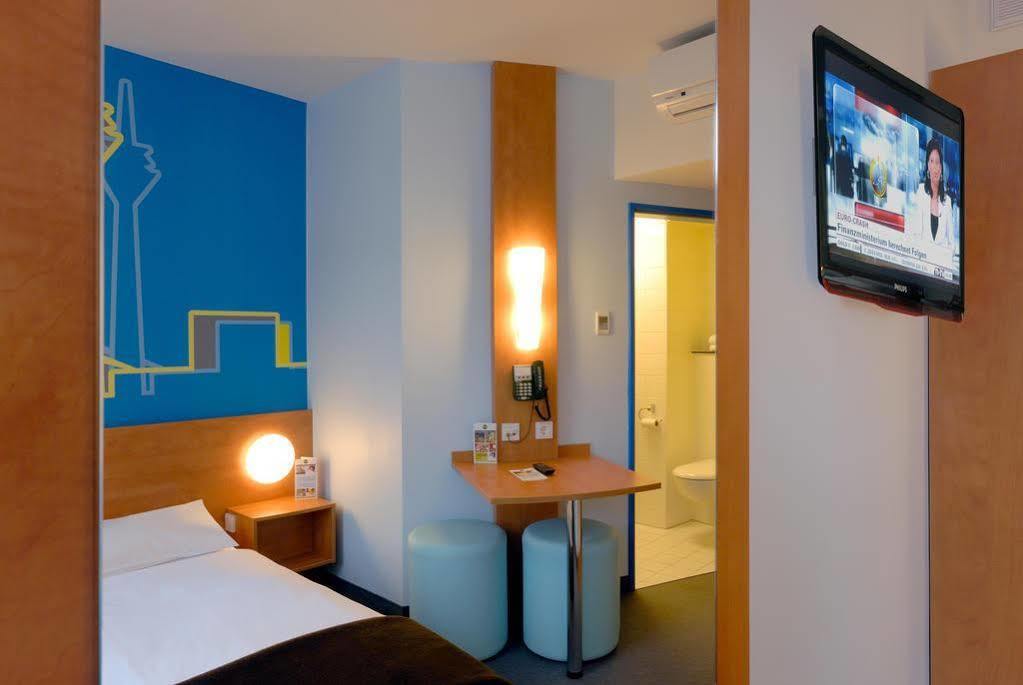 B&B Hotel Duesseldorf-Mitte المظهر الخارجي الصورة